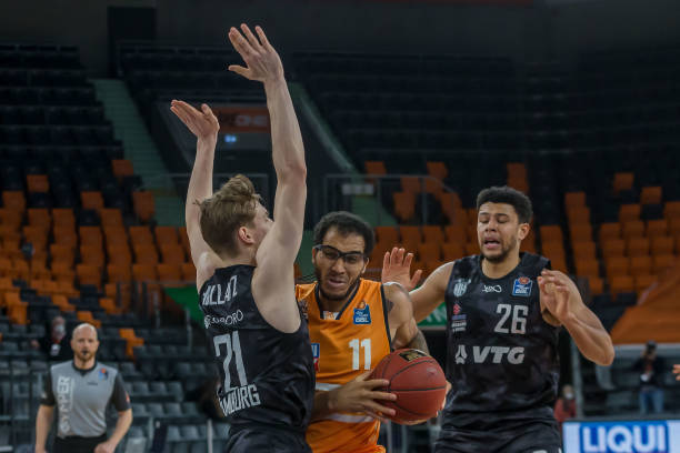 市场拓展极 市场拓展极