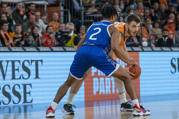 直通在意料 直通在意料