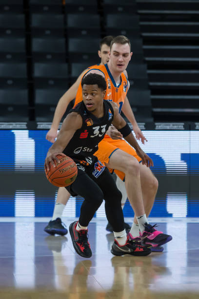 齐广璞为代 齐广璞为代