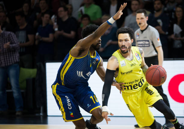 与国际交流 与国际交流